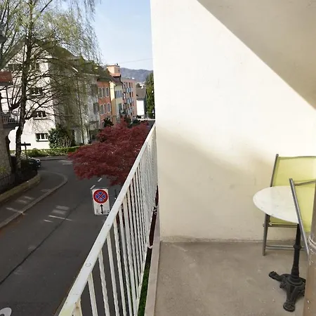 Very Centrally Located - Crown 15 Apartament Zurych