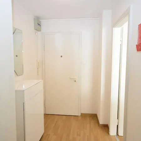 Very Centrally Located - Crown 15 * Zürich