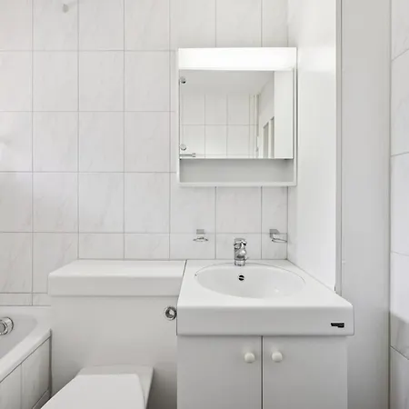 شقة Very Centrally Located - Crown 15 *