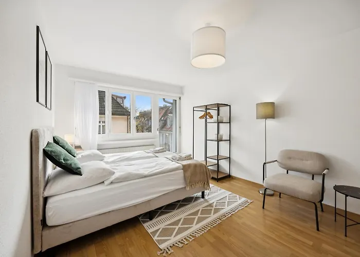 아파트 Very Centrally Located - Crown 15