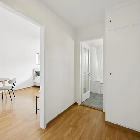Very Centrally Located - Crown 15 公寓 *