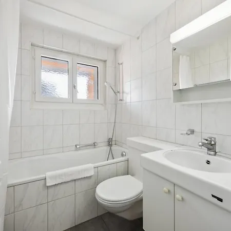 Very Centrally Located - Crown 15 公寓 *